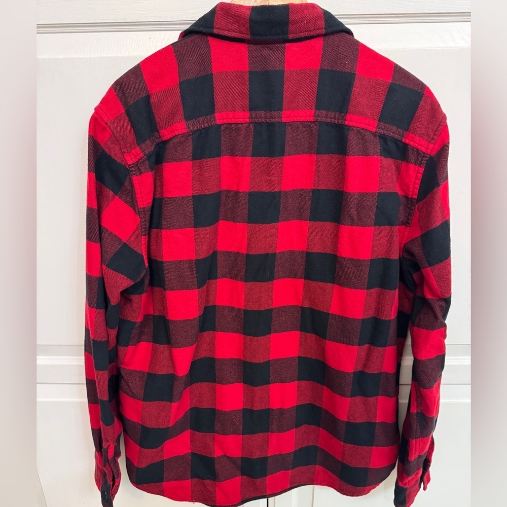 American Eagle Outfitters Red and Black Checkered Shirt size L. Cabincore - Picture 5 of 5
